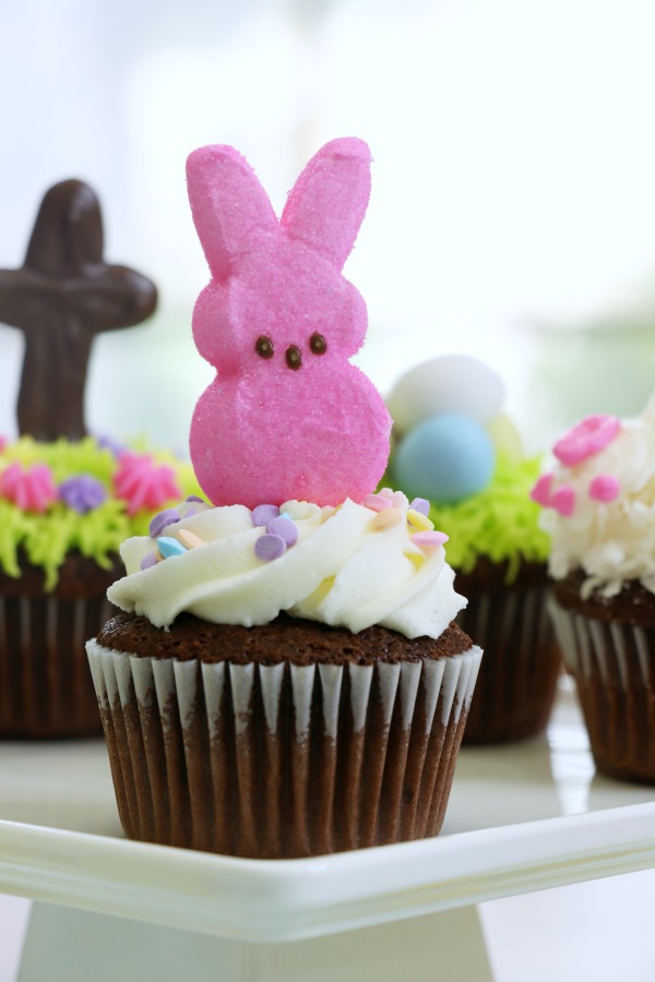 Behind The Cake ~ Easy Easter Cupcakes / chocolate bunny cupcake, Easter cupcakes ideas and how to make easy Easter cupcakes